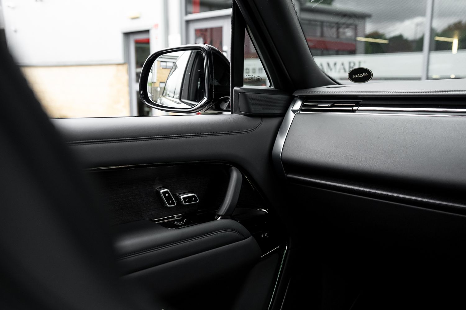 Land Rover Range Rover SV Auto SV