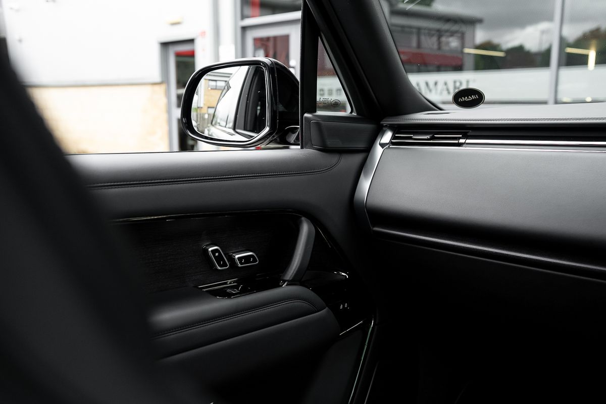 LAND ROVER RANGE ROVER SV Auto LWB SV