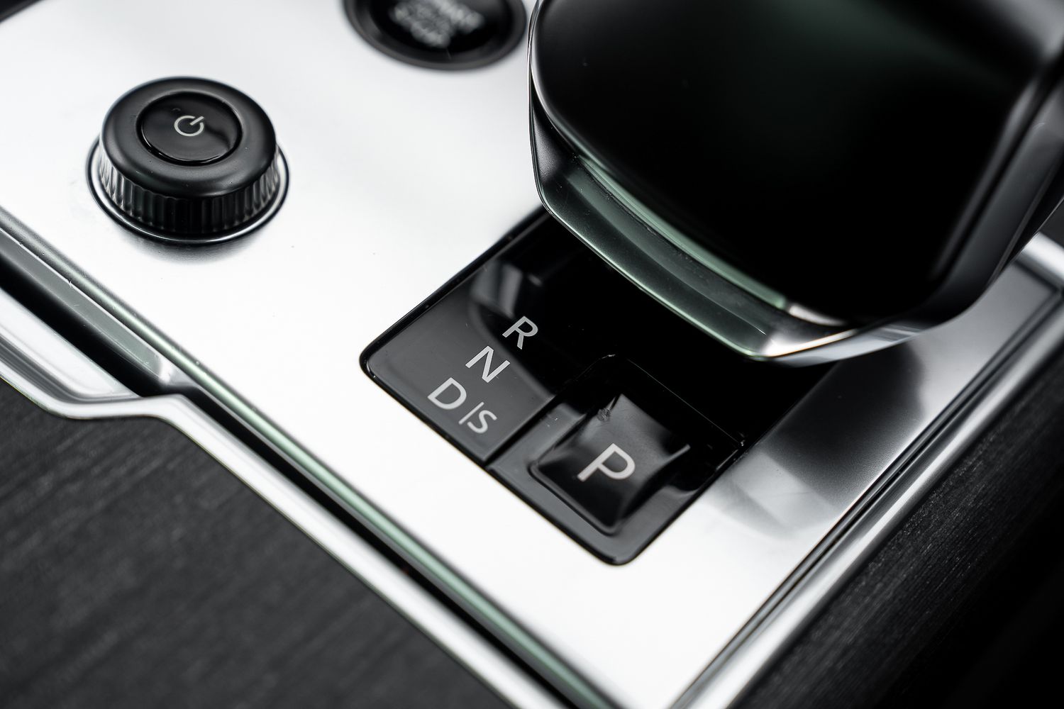 Land Rover Range Rover SV Auto SV