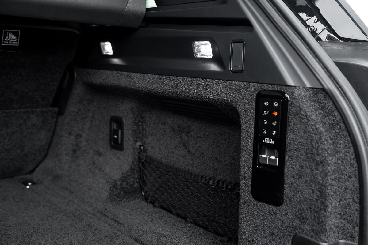 LAND ROVER RANGE ROVER SV Auto LWB SV