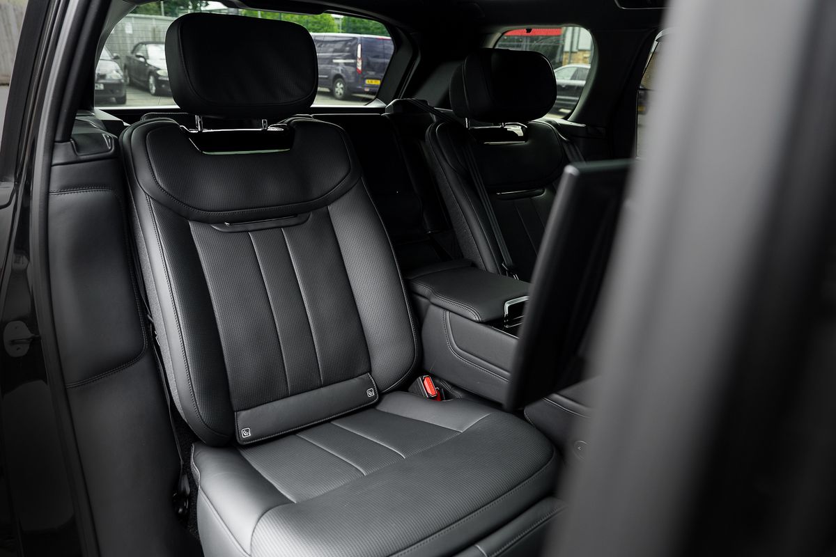 LAND ROVER RANGE ROVER SV Auto LWB SV