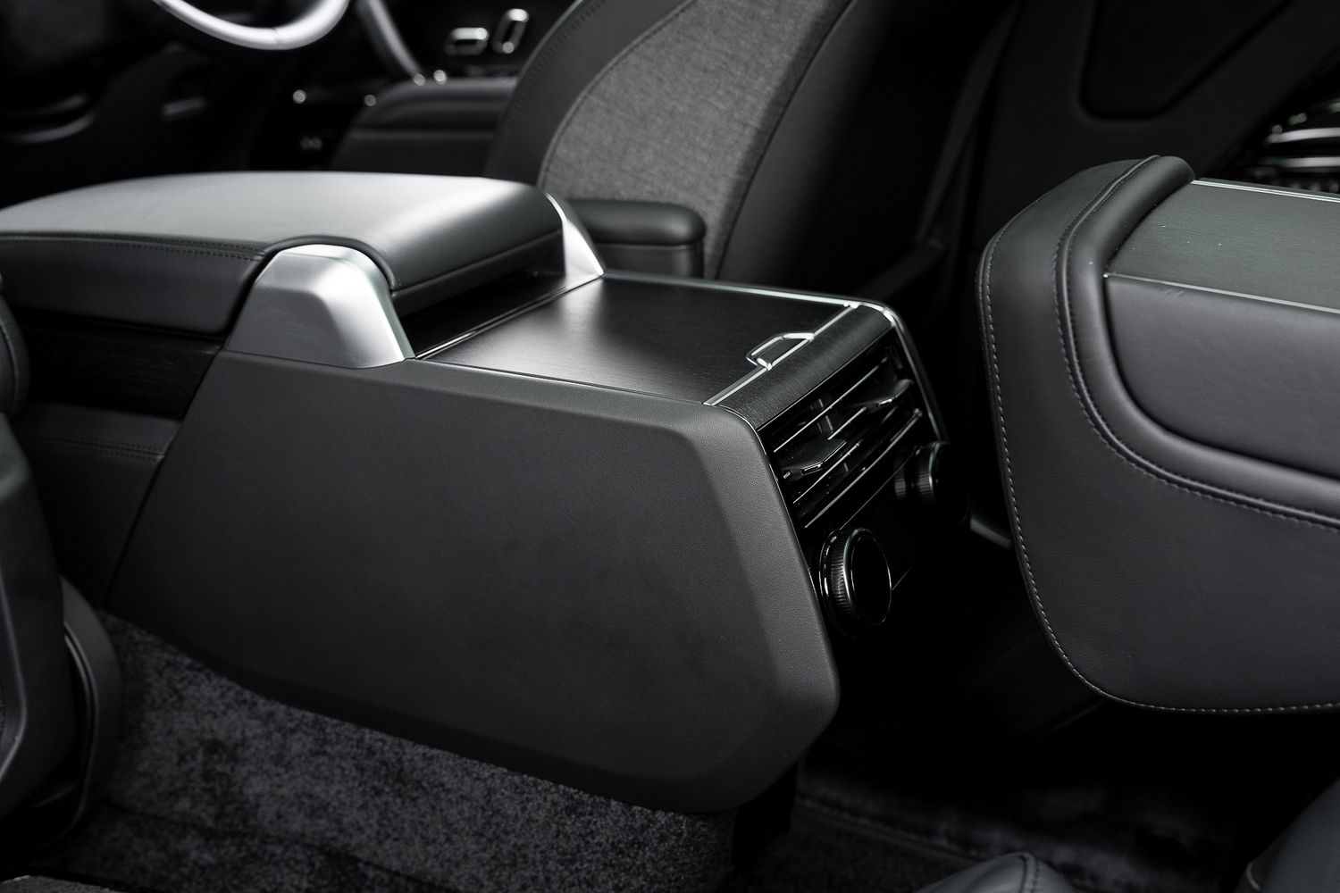 Land Rover Range Rover SV Auto SV