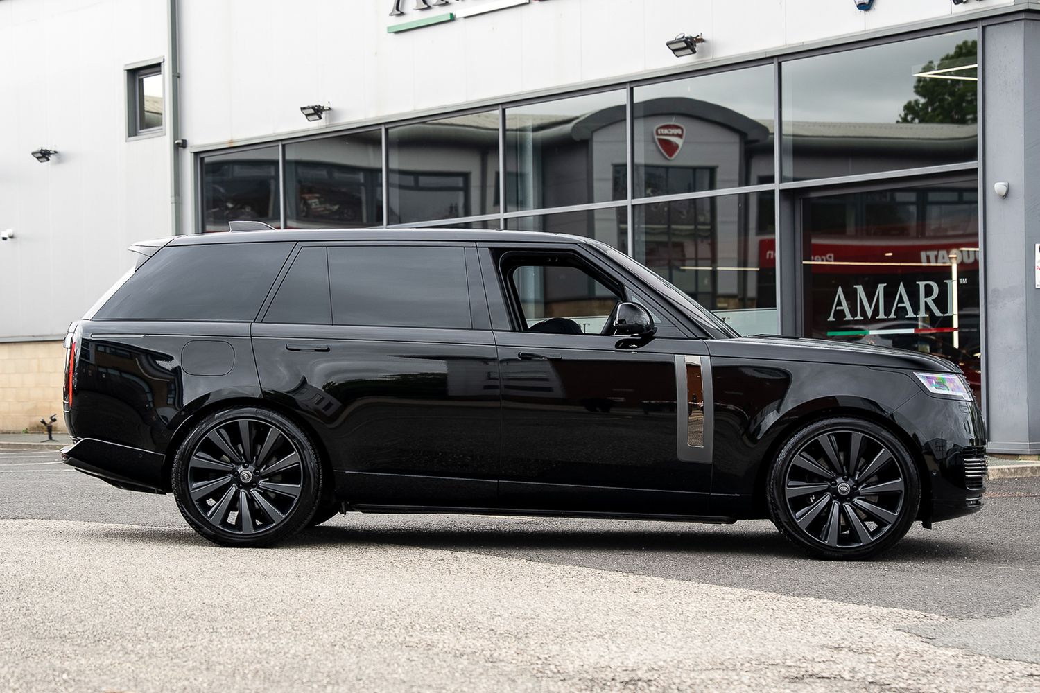 Land Rover Range Rover SV Auto SV