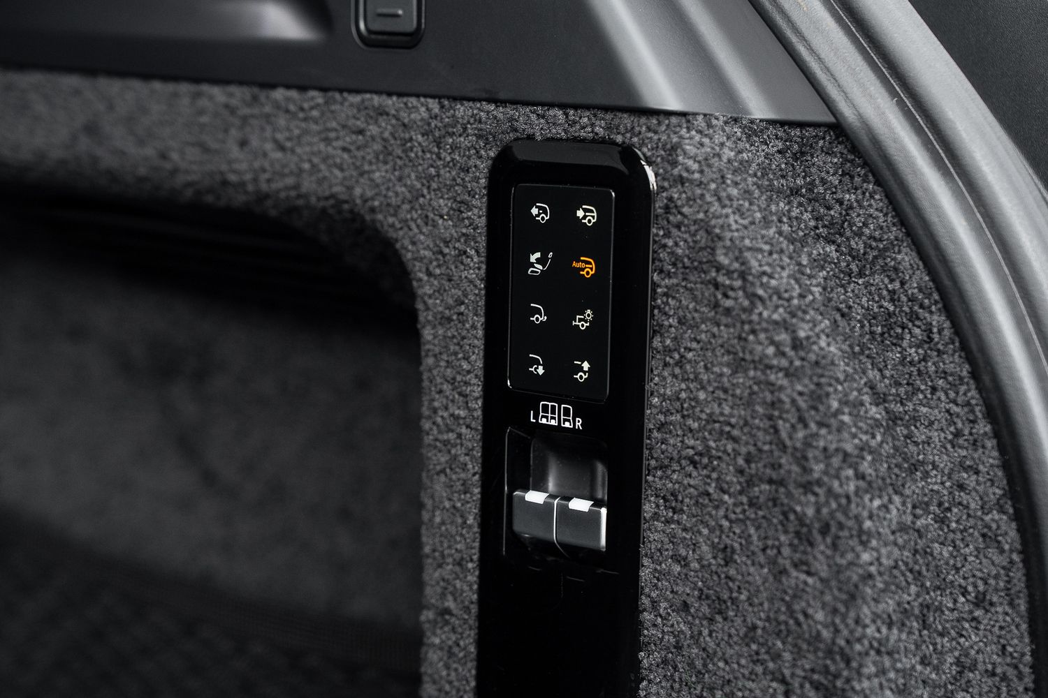 Land Rover Range Rover SV Auto SV