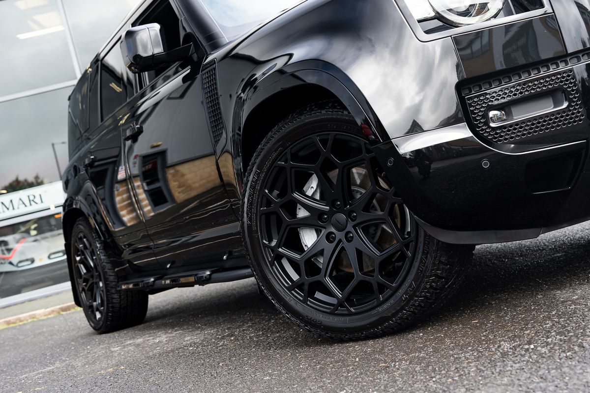 LAND ROVER DEFENDER X-Dynamic D350 HSE D MHEV Auto