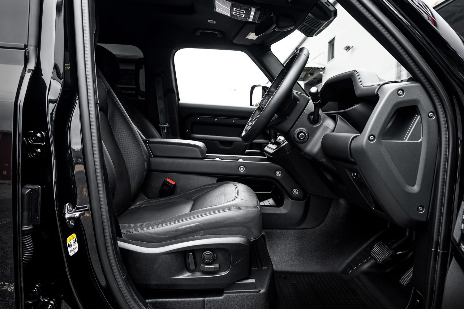 LAND ROVER DEFENDER X-Dynamic HSE D MHEV Auto