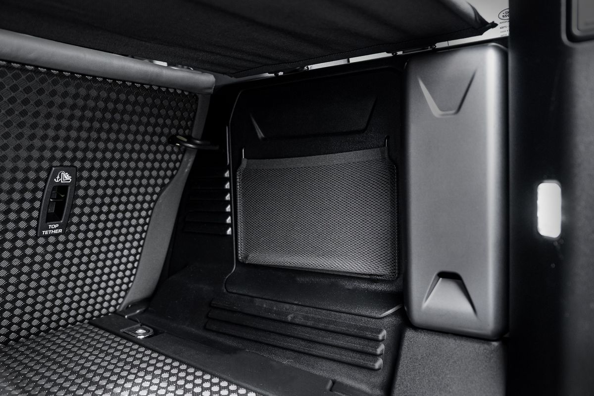 LAND ROVER DEFENDER X-Dynamic D350 HSE D MHEV Auto