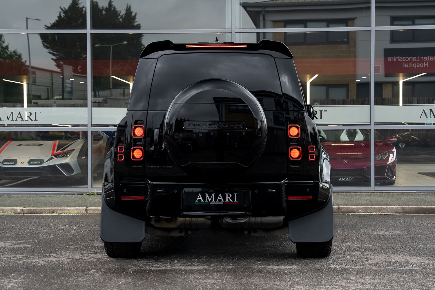 LAND ROVER DEFENDER X-Dynamic HSE D MHEV Auto