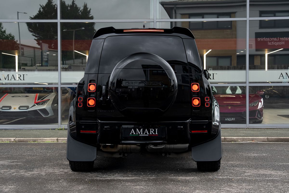 LAND ROVER DEFENDER X-Dynamic D350 HSE D MHEV Auto