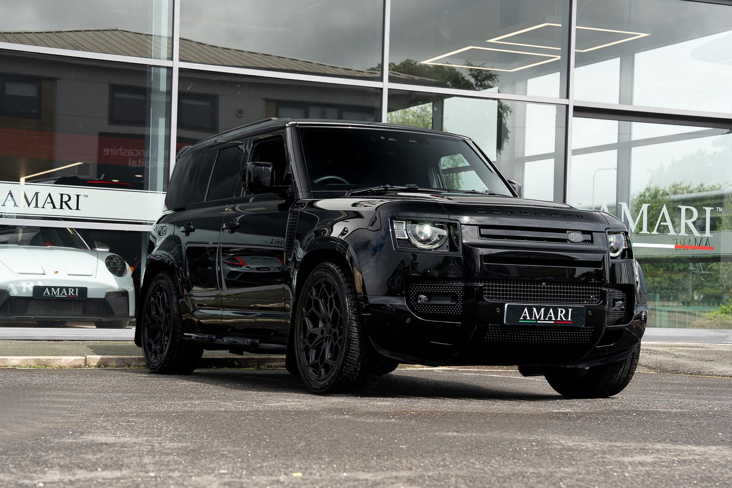 LAND ROVER DEFENDER X-Dynamic HSE D MHEV Auto