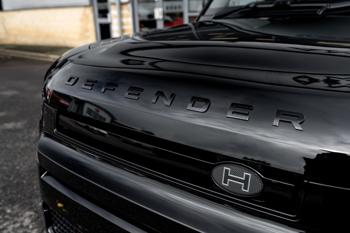 LAND ROVER DEFENDER X-Dynamic D350 HSE D MHEV Auto
