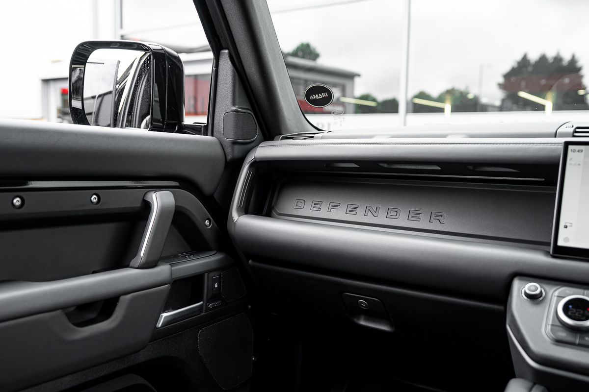 LAND ROVER DEFENDER X-Dynamic D350 HSE D MHEV Auto
