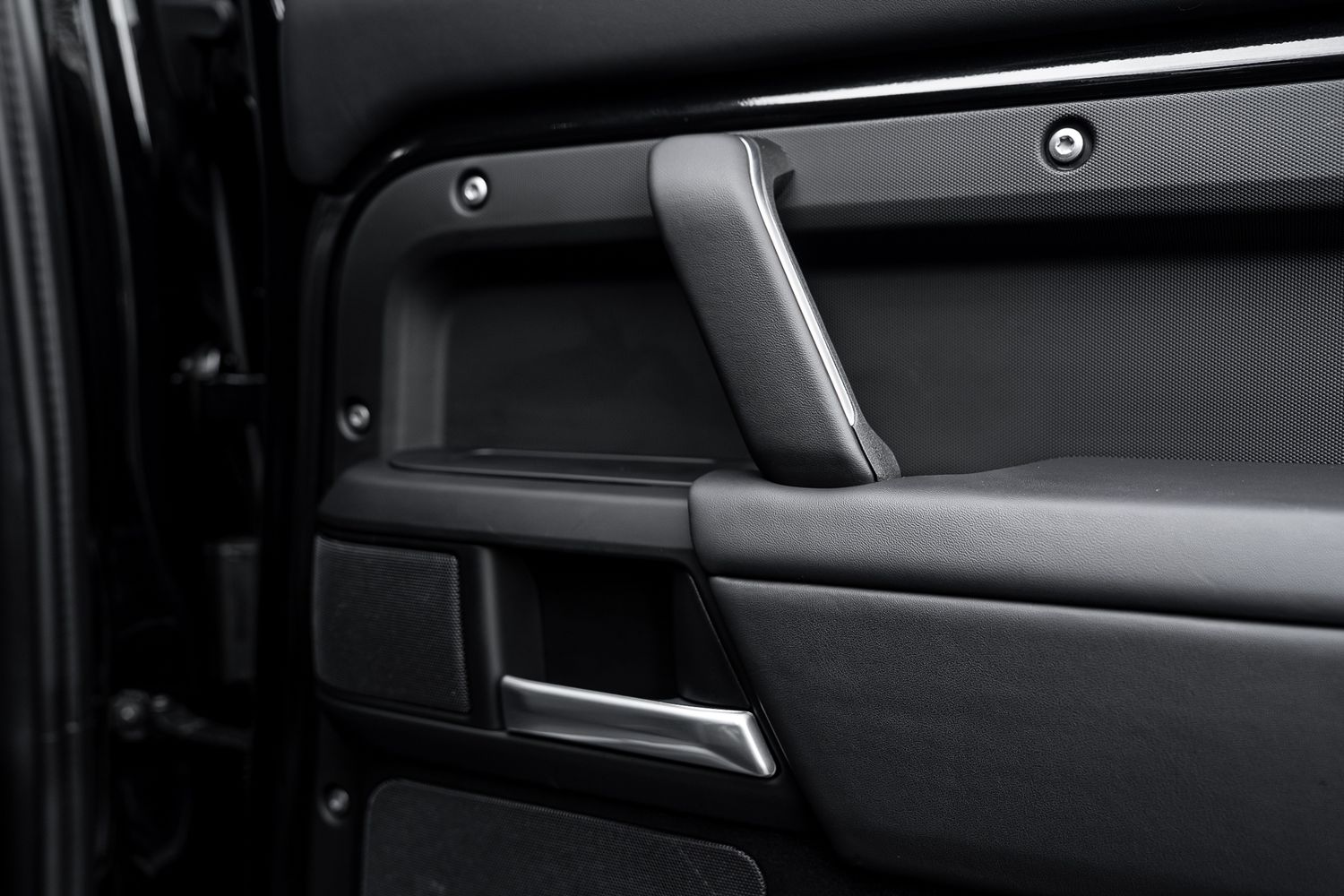 LAND ROVER DEFENDER X-Dynamic HSE D MHEV Auto