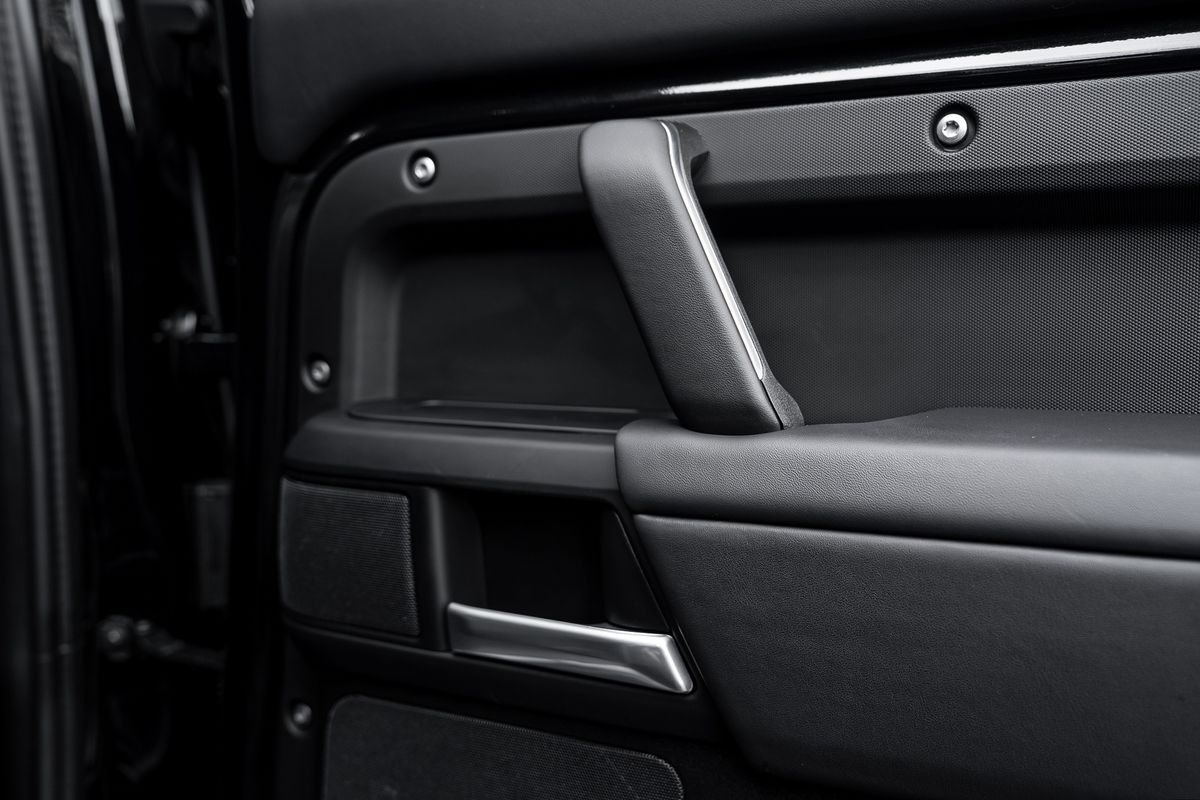 LAND ROVER DEFENDER X-Dynamic D350 HSE D MHEV Auto
