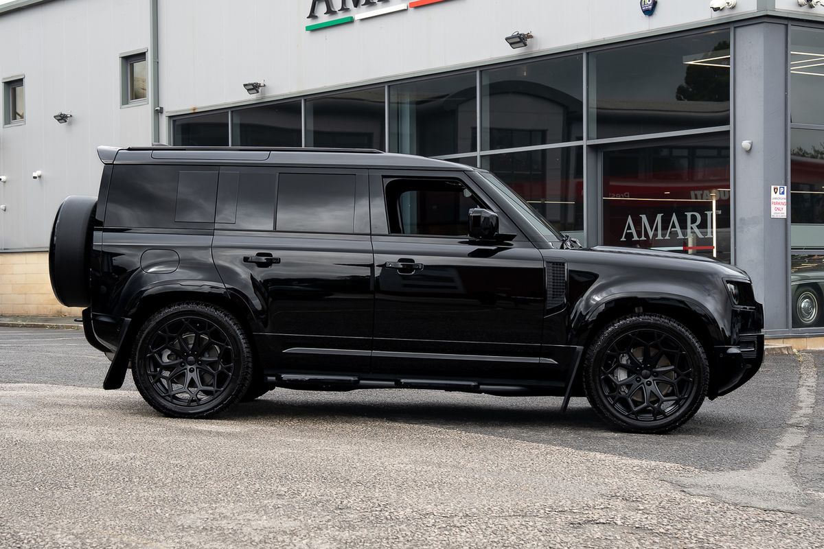 LAND ROVER DEFENDER X-Dynamic D350 HSE D MHEV Auto