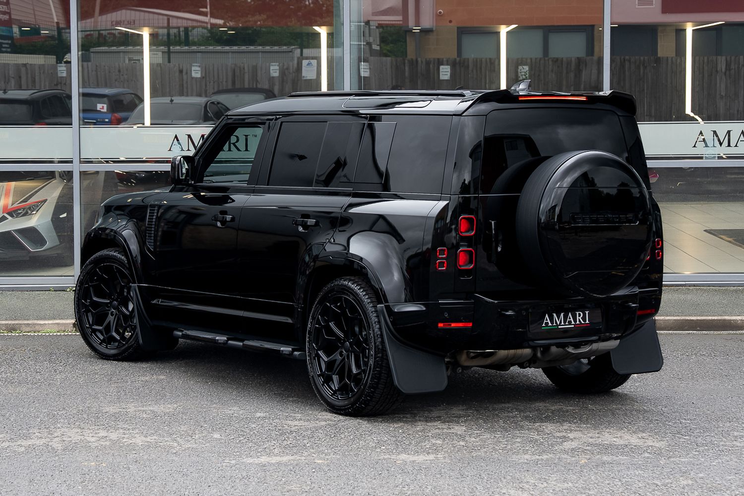 LAND ROVER DEFENDER X-Dynamic HSE D MHEV Auto