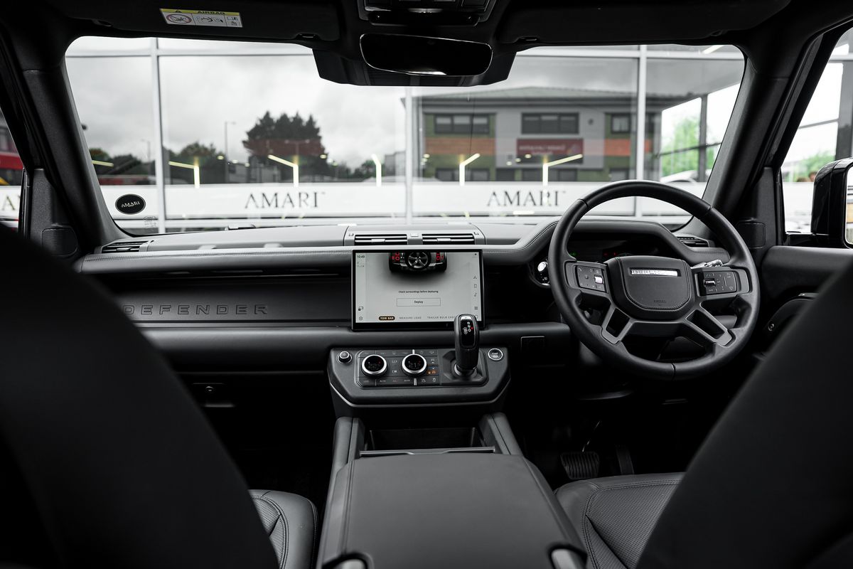 LAND ROVER DEFENDER X-Dynamic D350 HSE D MHEV Auto