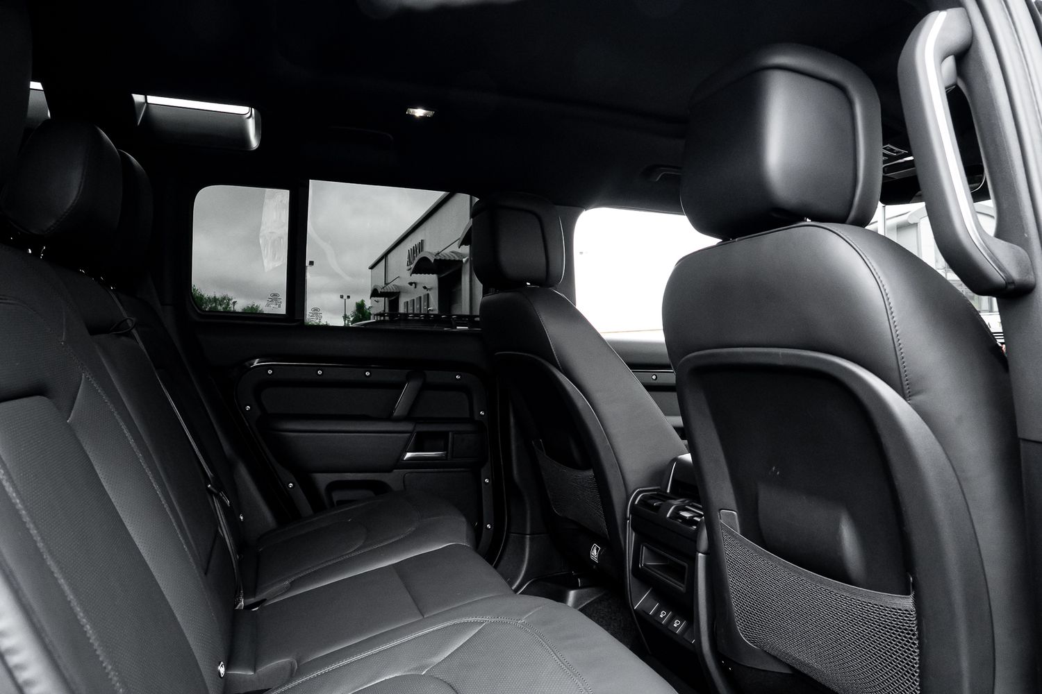 LAND ROVER DEFENDER X-Dynamic HSE D MHEV Auto