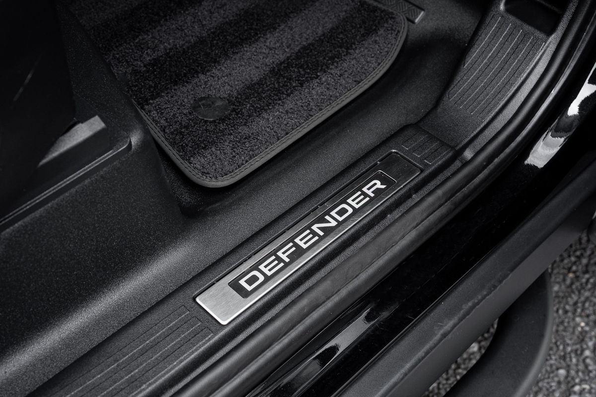 LAND ROVER DEFENDER X-Dynamic D350 HSE D MHEV Auto