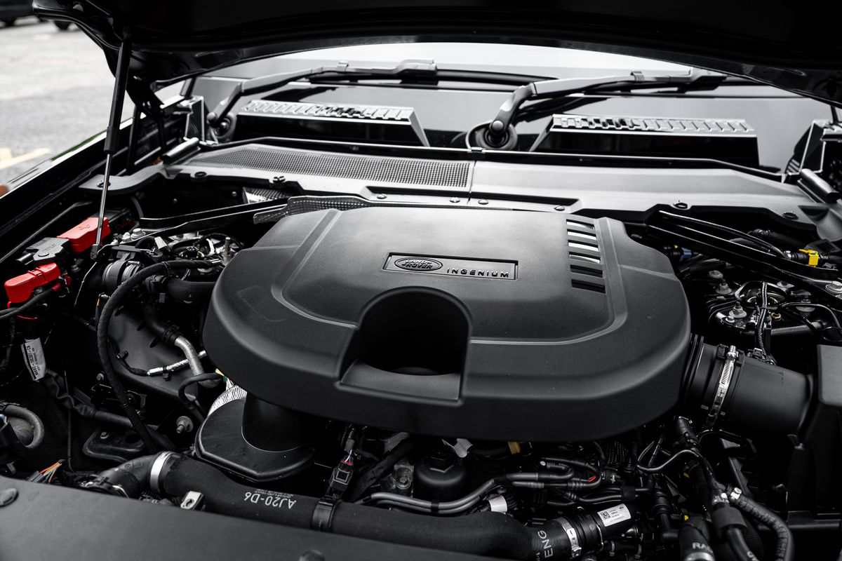 LAND ROVER DEFENDER X-Dynamic D350 HSE D MHEV Auto