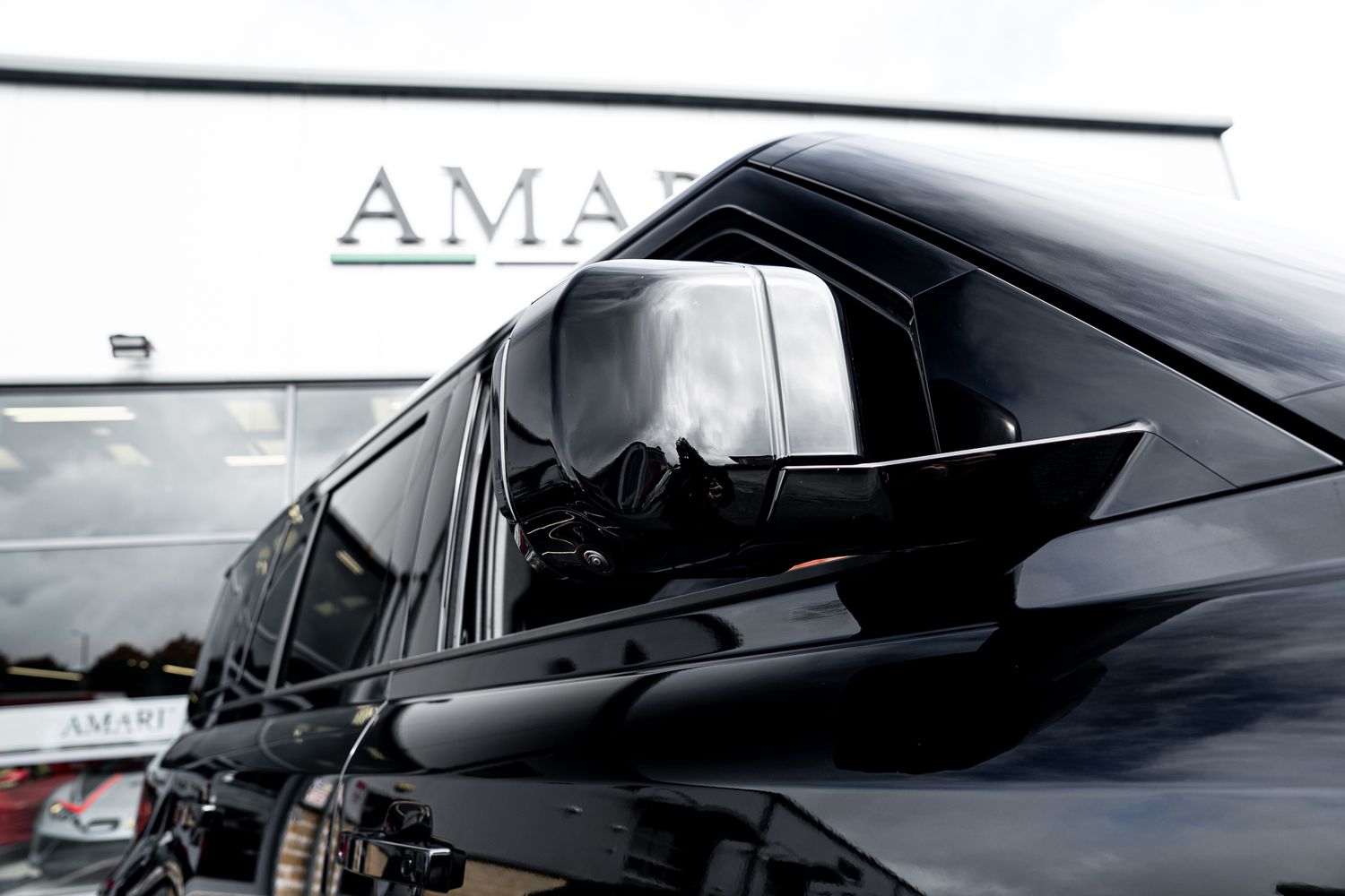 LAND ROVER DEFENDER X-Dynamic HSE D MHEV Auto