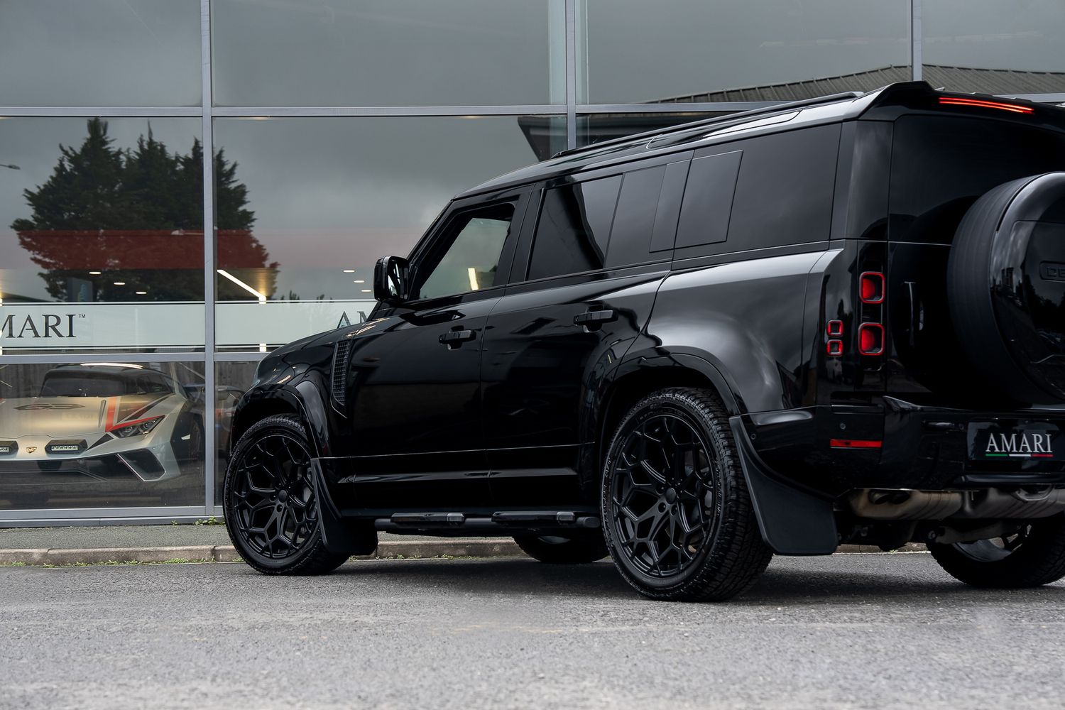 LAND ROVER DEFENDER X-Dynamic HSE D MHEV Auto