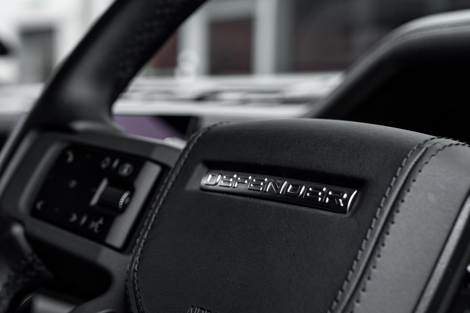 LAND ROVER DEFENDER X-Dynamic HSE D MHEV Auto