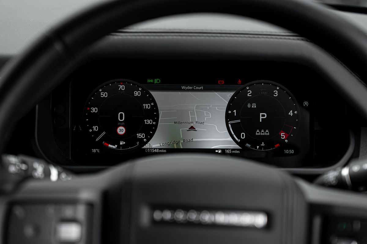 LAND ROVER DEFENDER X-Dynamic D350 HSE D MHEV Auto