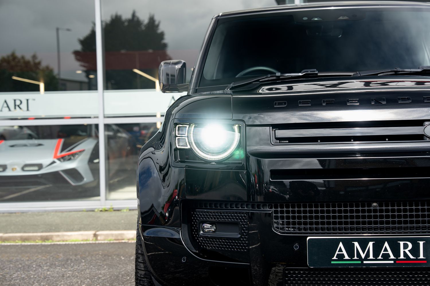 LAND ROVER DEFENDER X-Dynamic HSE D MHEV Auto