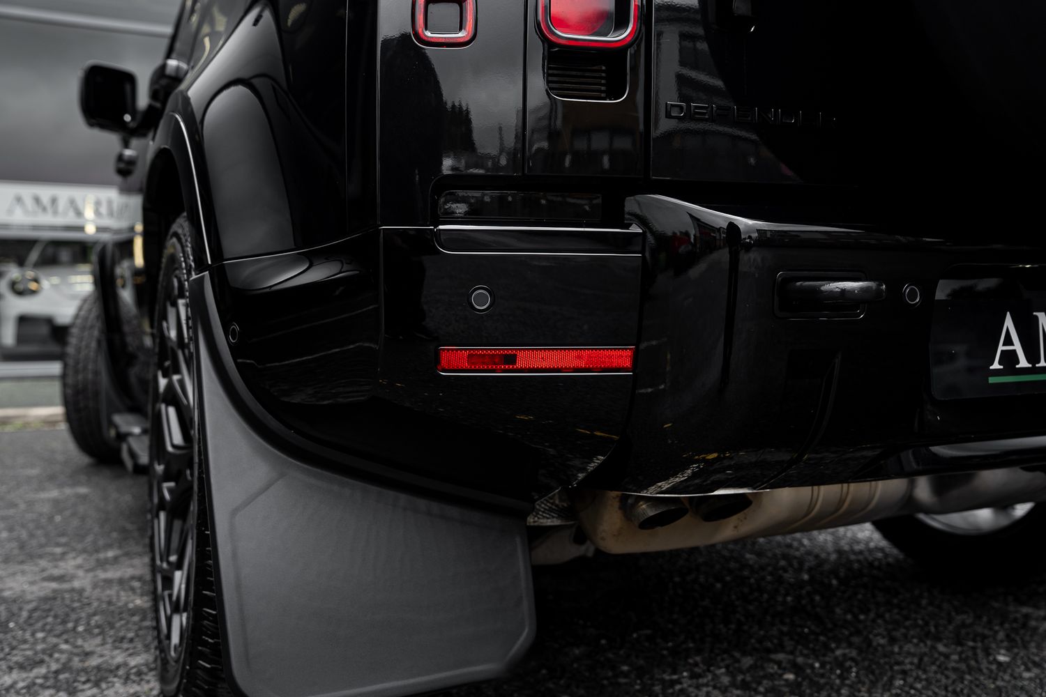 LAND ROVER DEFENDER X-Dynamic HSE D MHEV Auto