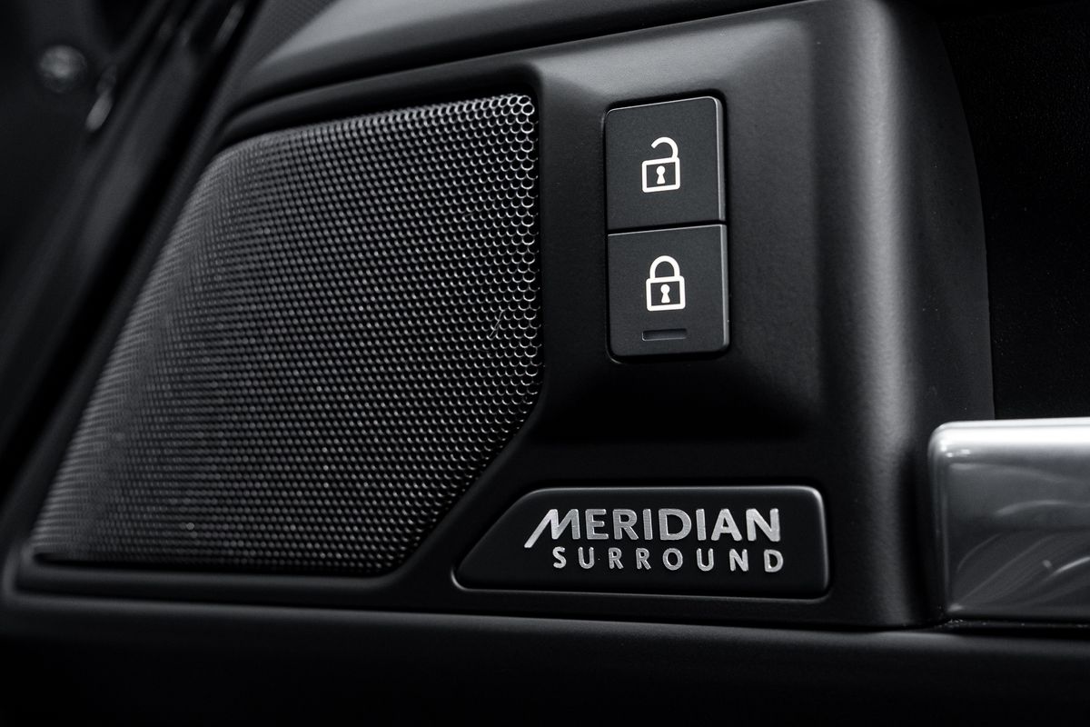 LAND ROVER DEFENDER X-Dynamic D350 HSE D MHEV Auto