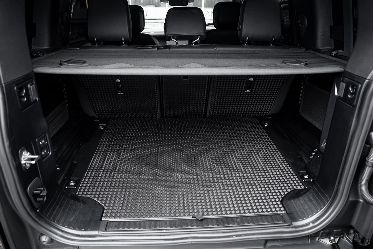 LAND ROVER DEFENDER X-Dynamic D350 HSE D MHEV Auto