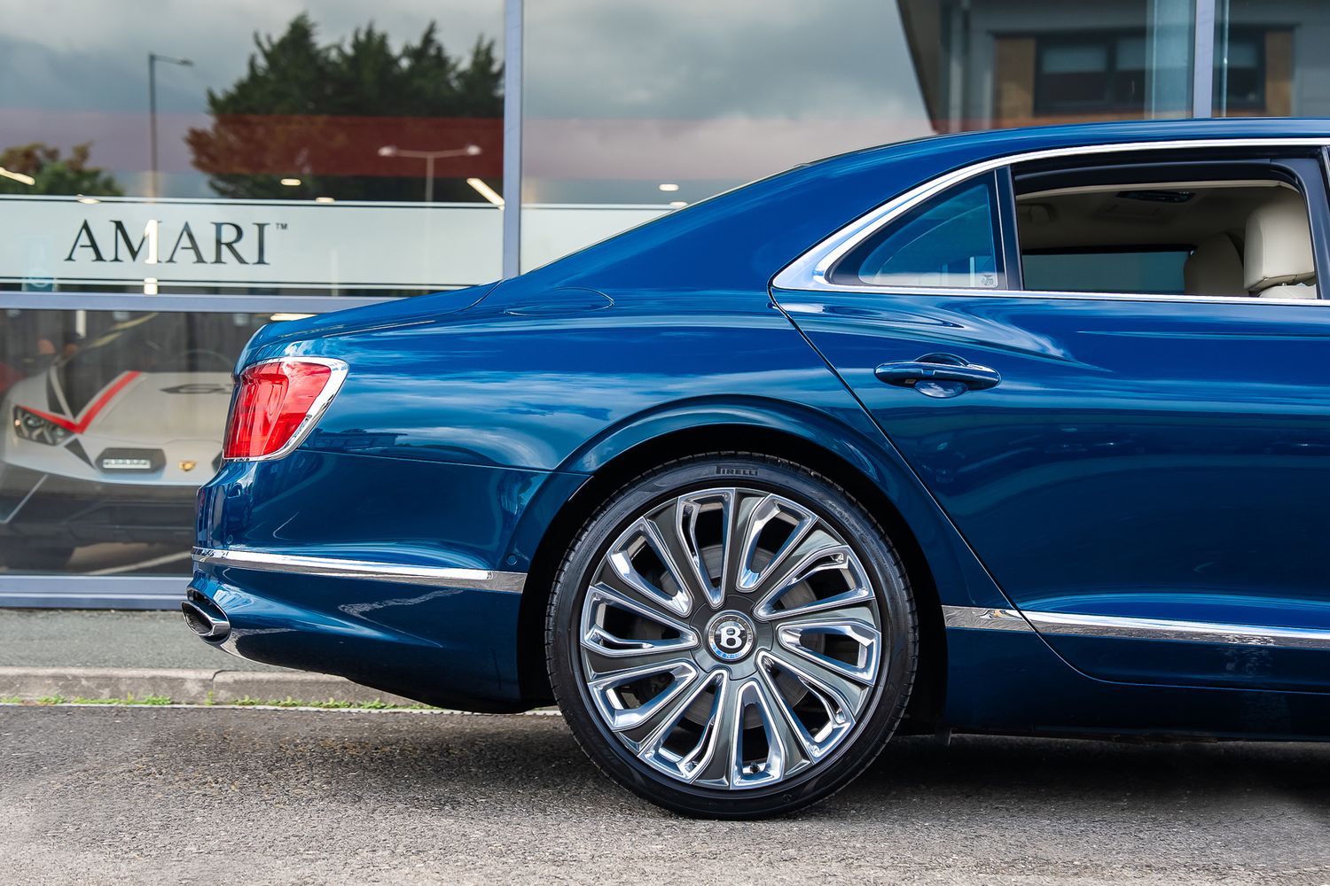 BENTLEY FLYING SPUR MULINER W12