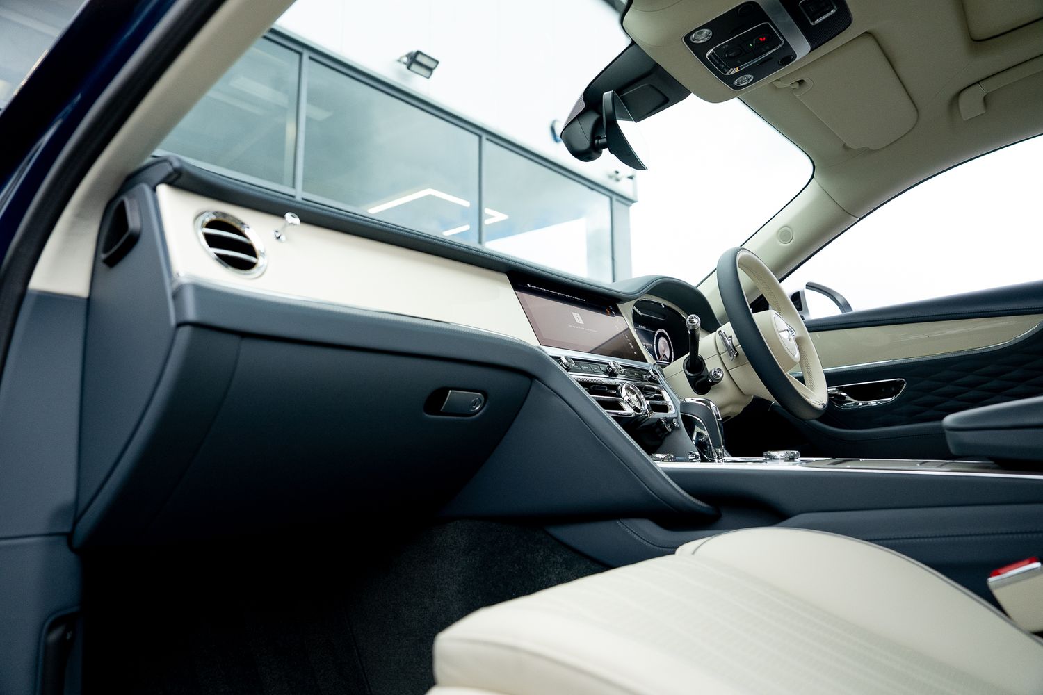 BENTLEY FLYING SPUR MULINER W12