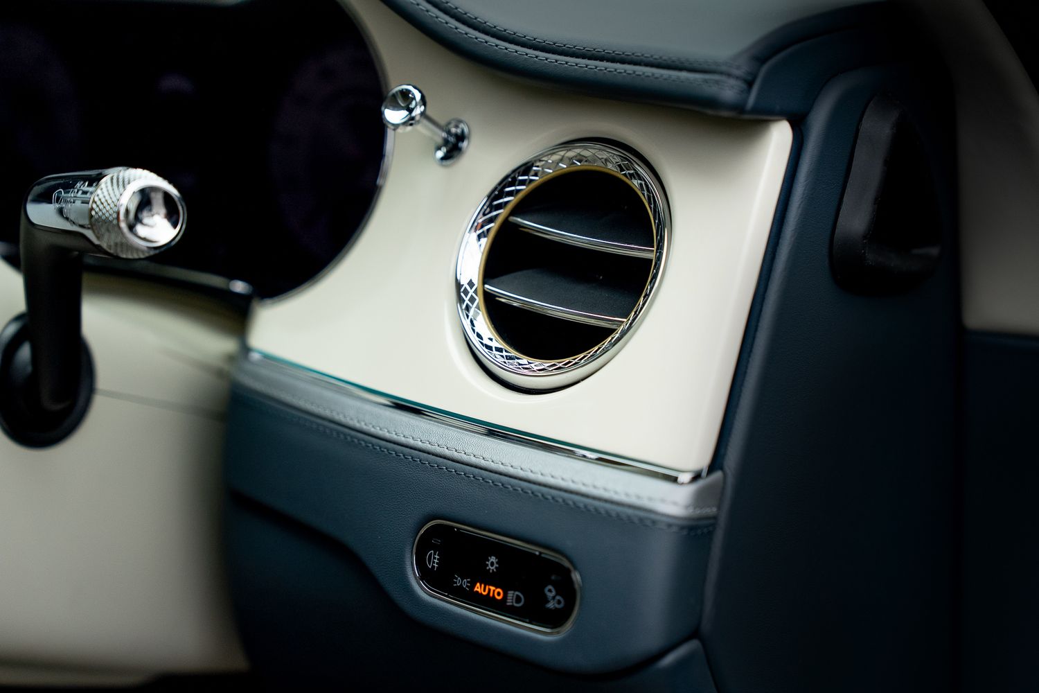 BENTLEY FLYING SPUR MULINER W12