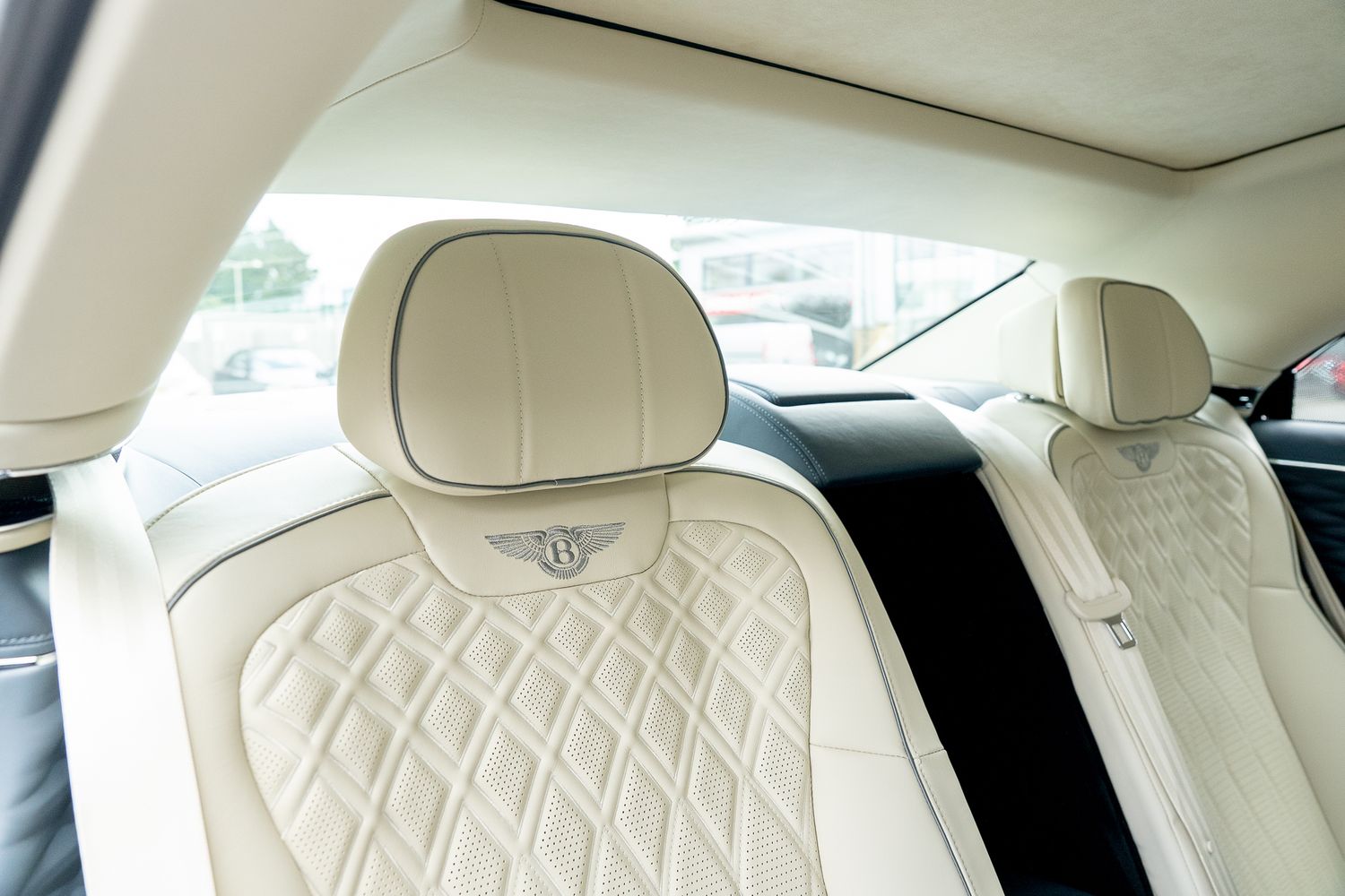 BENTLEY FLYING SPUR MULINER W12