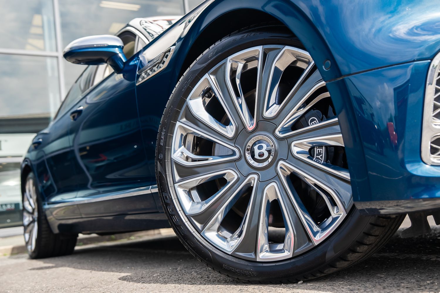 BENTLEY FLYING SPUR MULINER W12