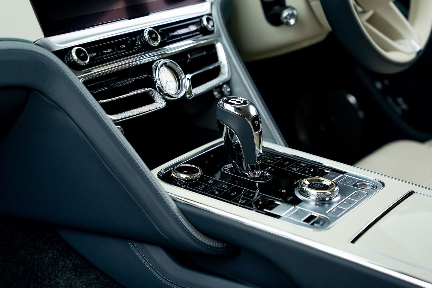 BENTLEY FLYING SPUR MULINER W12