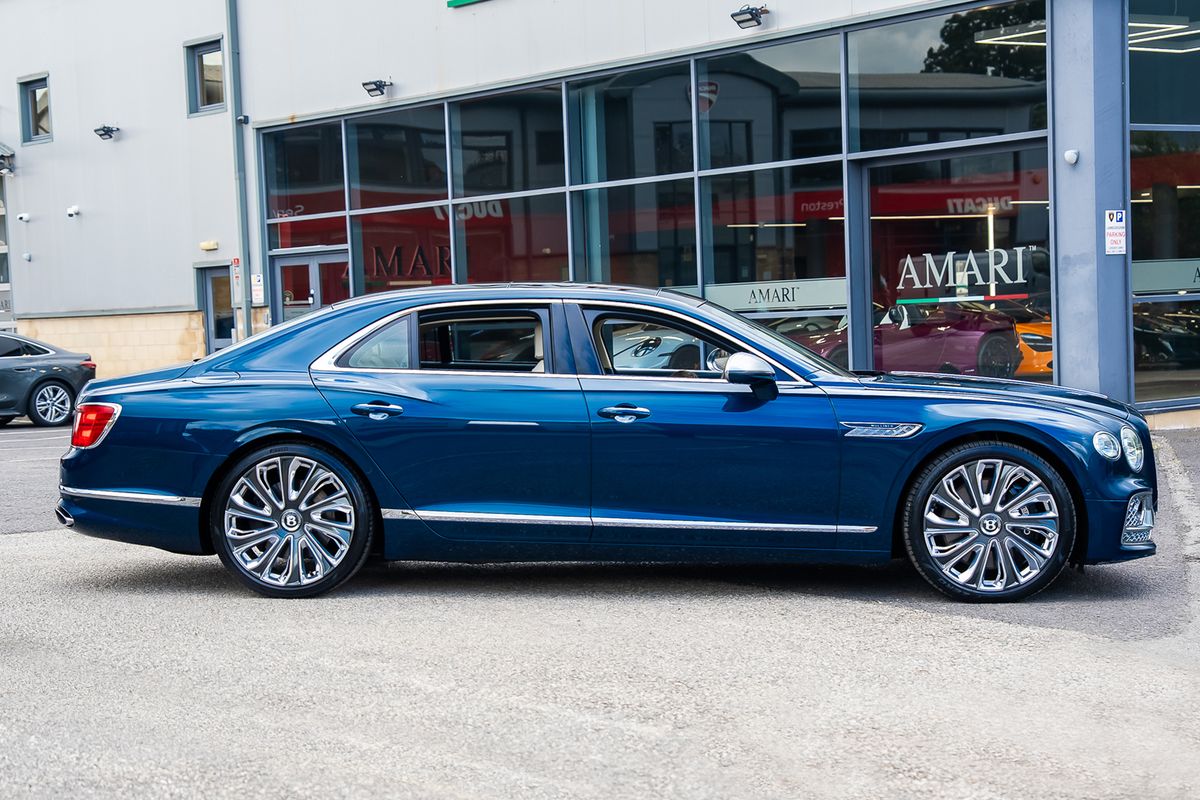 BENTLEY FLYING SPUR MULINER W12