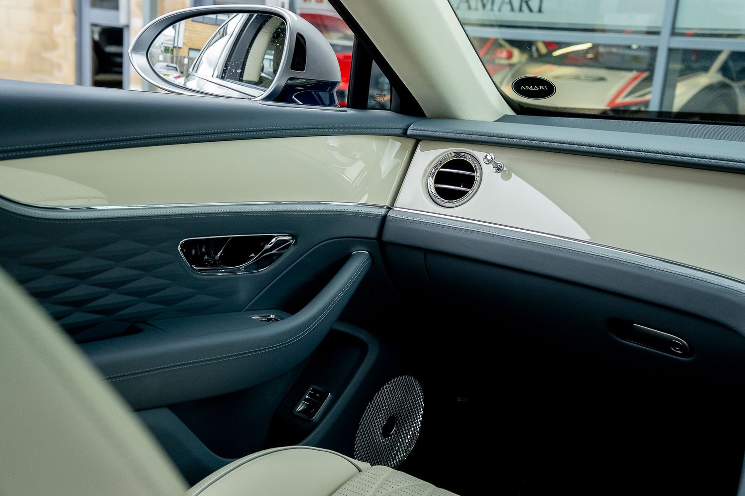 BENTLEY FLYING SPUR MULINER W12