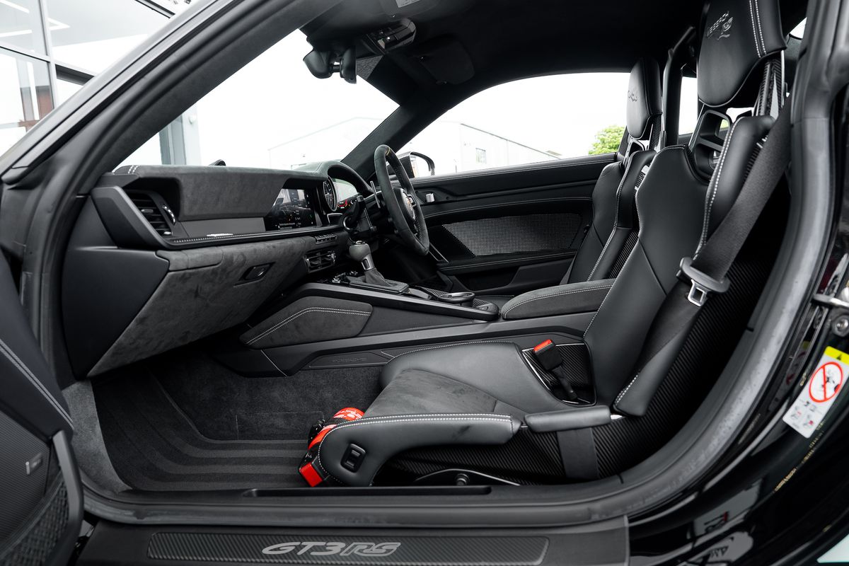 PORSCHE 911 GT3 RS GT3 RS PDK SEMI AUTO