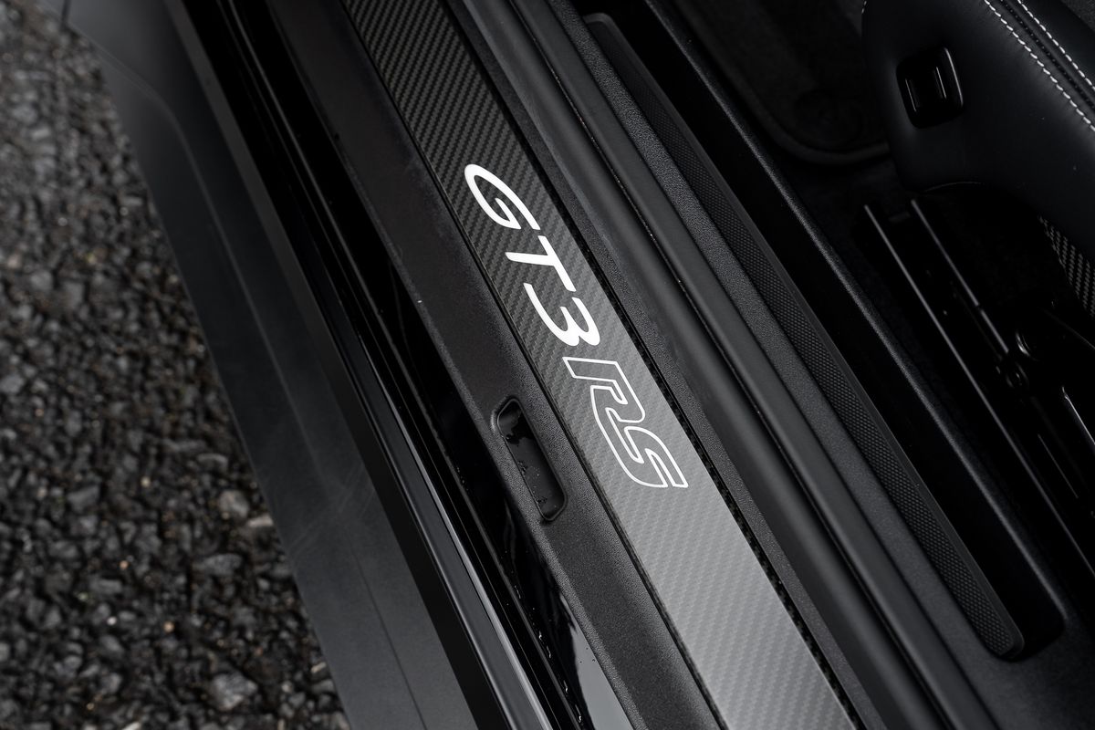 PORSCHE 911 GT3 RS GT3 RS PDK SEMI AUTO