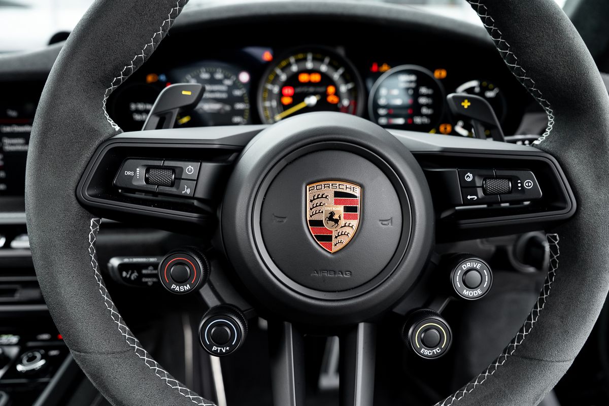 PORSCHE 911 GT3 RS GT3 RS PDK SEMI AUTO