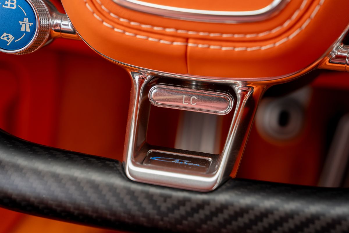 BUGATTI CHIRON