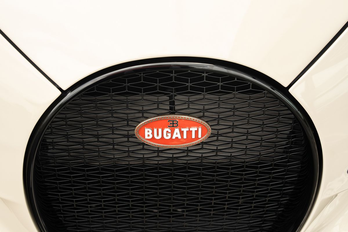 BUGATTI CHIRON