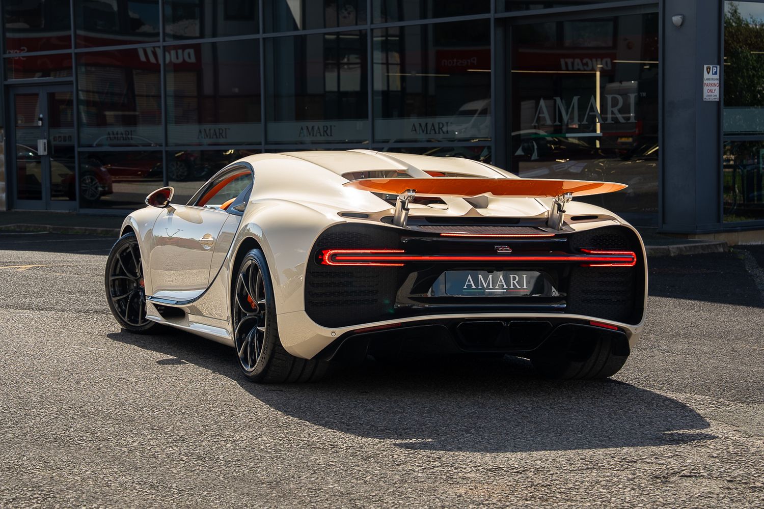 BUGATTI CHIRON