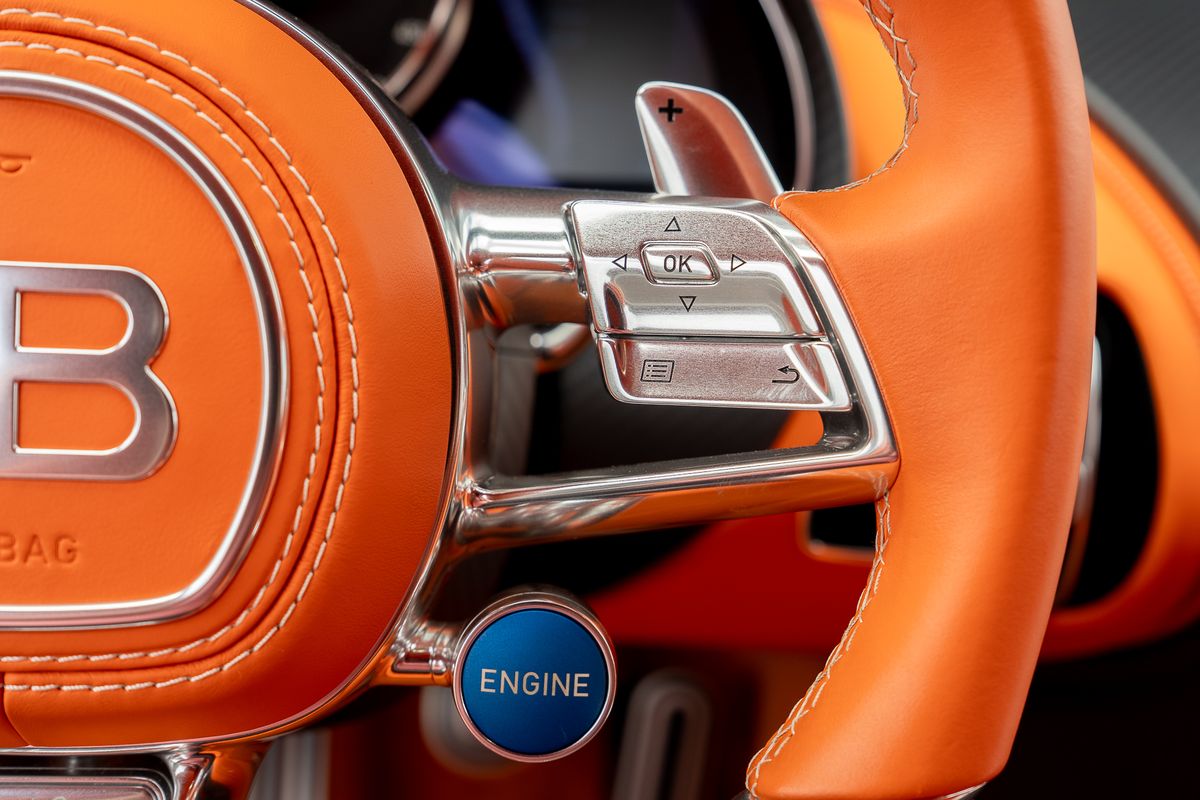 BUGATTI CHIRON