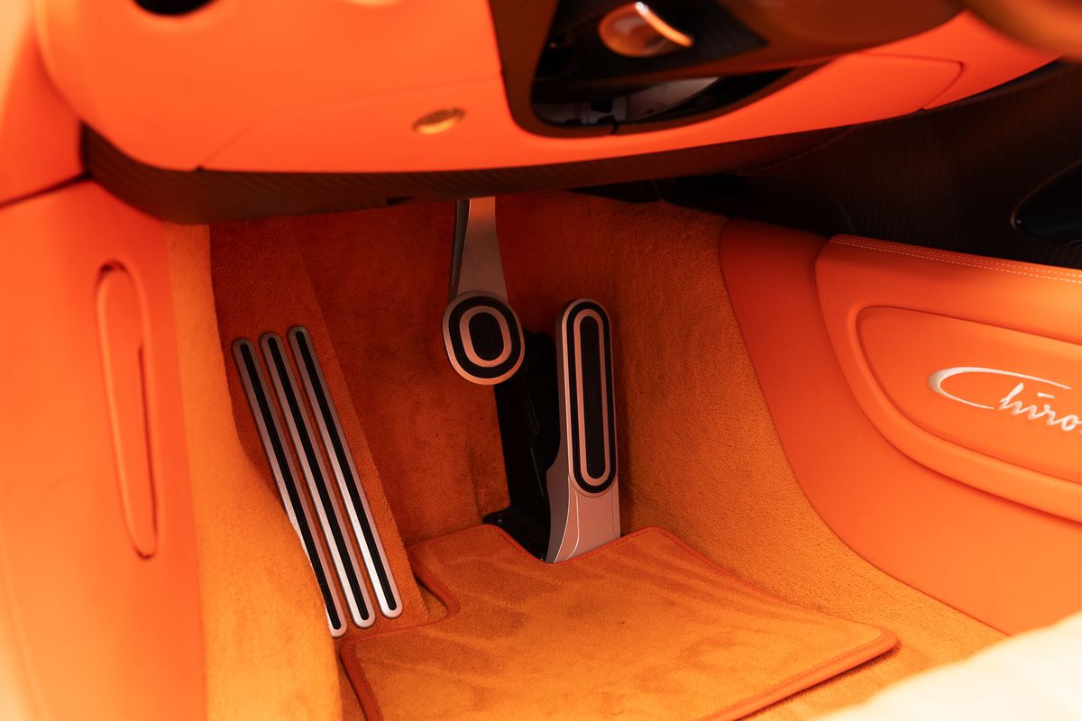 BUGATTI CHIRON