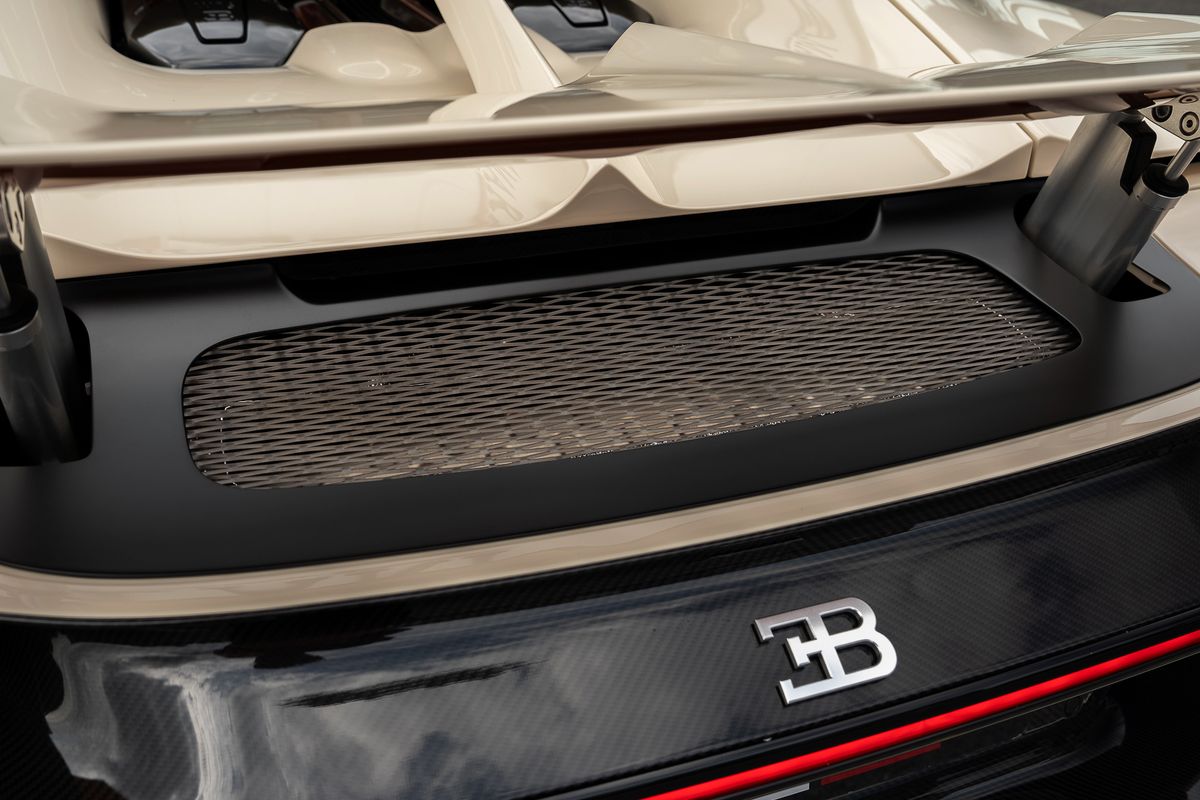 BUGATTI CHIRON