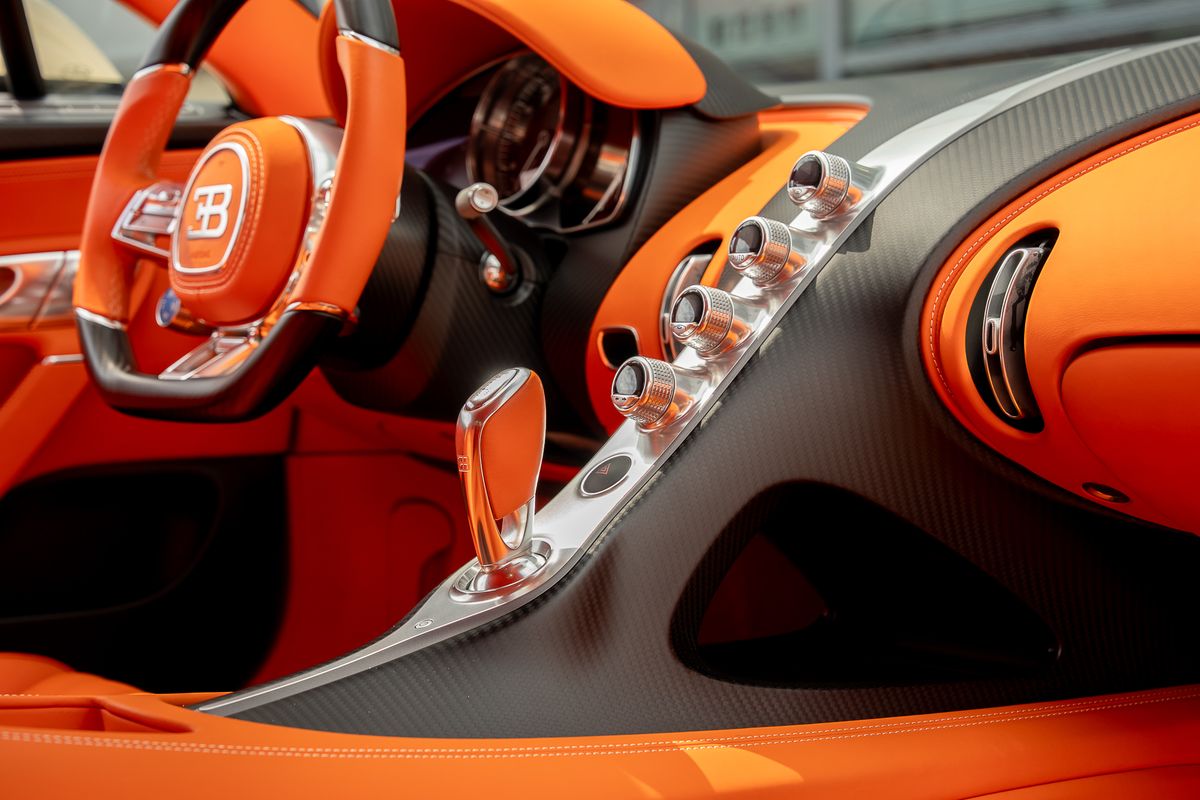 BUGATTI CHIRON